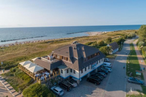 Moby Dick Hotel & Ferienwohnungen Wustrow